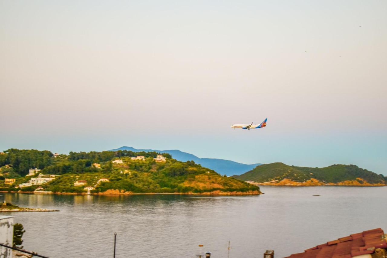 La Maison Plakes Rooftop Apt Skiathos Exterior foto