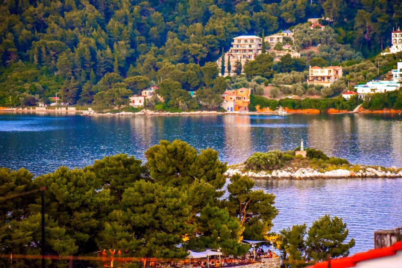 La Maison Plakes Rooftop Apt Skiathos Exterior foto
